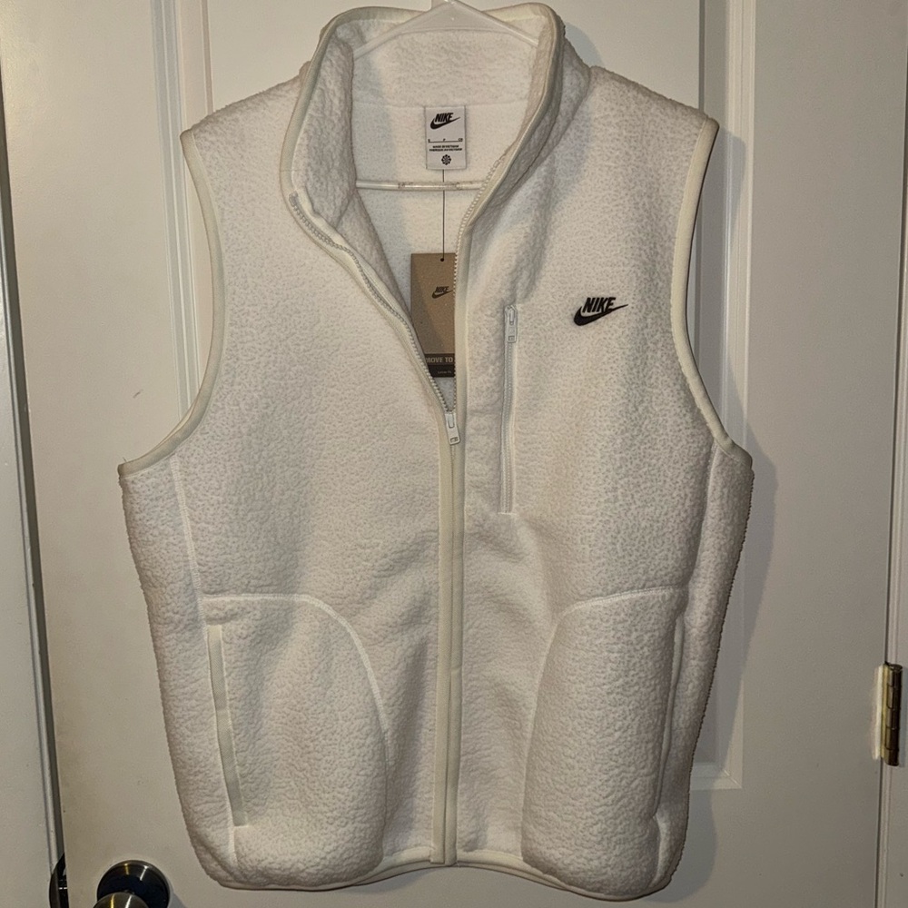 Nike Winterized Fleece Vest Size Medium Mens White Sportswear Club Full Zip - Picture 2 of 9